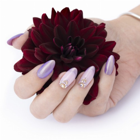 PYŁEK DO PAZNOKCI BLOOM EFFECT VIOLET 0,3 G PYŁEK DO PAZNOKCI BLOOM EFFECT VIOLET 0,3 G