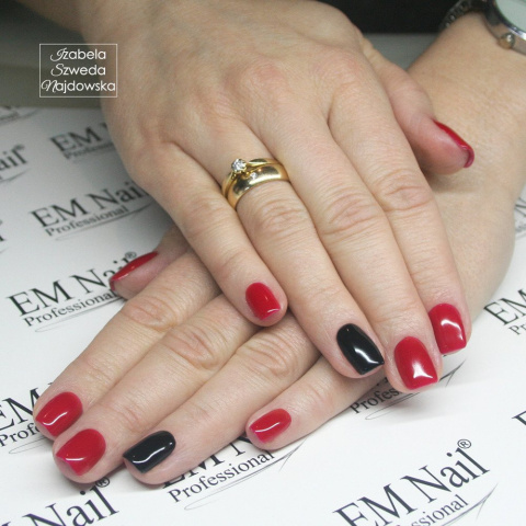 LAKIER HYBRYDOWY BLACK 14 LAKIER HYBRYDOWY BLACK 14
