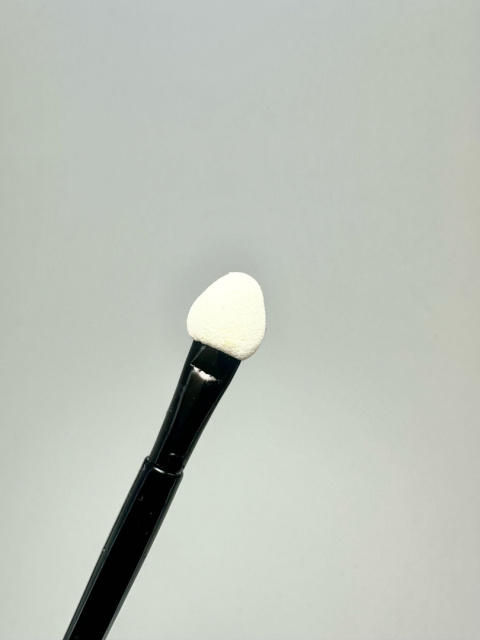 Aplikator do cieni gąbka 1 szt. AP5285 Aplikator do cieni gąbka 1 szt. AP5285