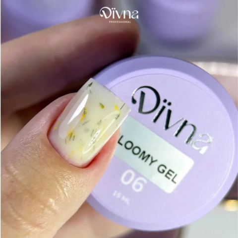DIVNA Bloomy Gel 06 15ml - Żel budujący średnio-gęsty z kwiatuszkami DIVNA Bloomy Gel 06 15ml - Żel budujący średnio-gęsty z kwiatuszkami