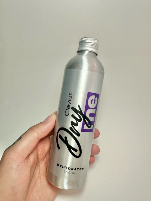 Dehydrator " Dry Me" Clavier, odtłuszczanie, zwiększa przyczepność lakieru hybrydowego, 250ml Dehydrator " Dry Me" Clavier, odtłuszczanie, zwiększa przyczepność lakieru hybrydowego, 250ml