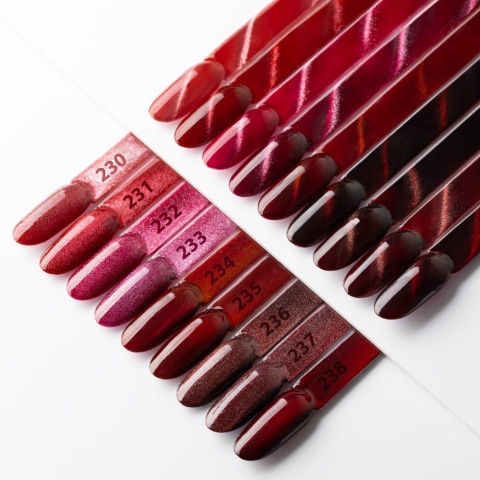 Lakier hybrydowy LED/UV Gel Polish Reds Cat Eye Red Nr 238 Molly Nails HEMA/Di-HEMA Free 8g