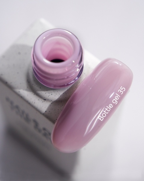 NAILSOFTHEDAY Bottle Gel 35 – zgaszono-różowy żel do wzmocnienia paznokci, 10 ml