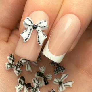 Ozdoby do paznokci kokardki 3D Molly Nails biało-czarne – 30 szt