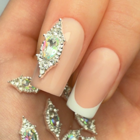 Ozdoby do paznokci kryształki 3D Molly Nails Nr 2 10 szt