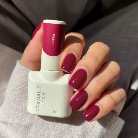 PB Nails Lakier hybrydowy Cherie 8ml – głębokie bordo z kolekcji ICON