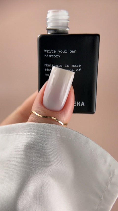 BIBLIOTEKA Cover Base Steel 16 – jasna szaro-mleczna baza nude, 10 ml