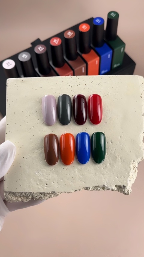 BIBLIOTEKA Gel Polish Bold 30 – chłodny pomarańczowy lakier hybrydowy, 10 ml