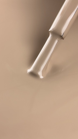 BIBLIOTEKA Gel Polish Calm 17 – beżowo-szary lakier hybrydowy, 10 ml