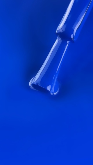 BIBLIOTEKA Gel Polish Deep 31 – neonowy niebieski lakier hybrydowy, 10 ml