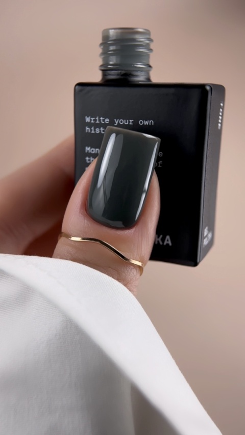 BIBLIOTEKA Gel Polish Tone 26 – grafitowy lakier hybrydowy, 10 ml