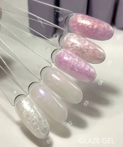 DIVNA Glaze Gel 02 15 g – żel budujący, średniogęsty, samopoziomujący