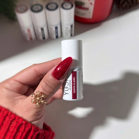 Lakier Hybrydowy Yoshi 252 Santa Claws 6 ml – czerwony z drobiną