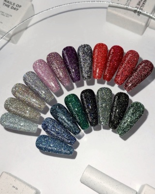 NAILSOFTHEDAY Green Mexican – ciemno-zielony lakier flash 10 ml