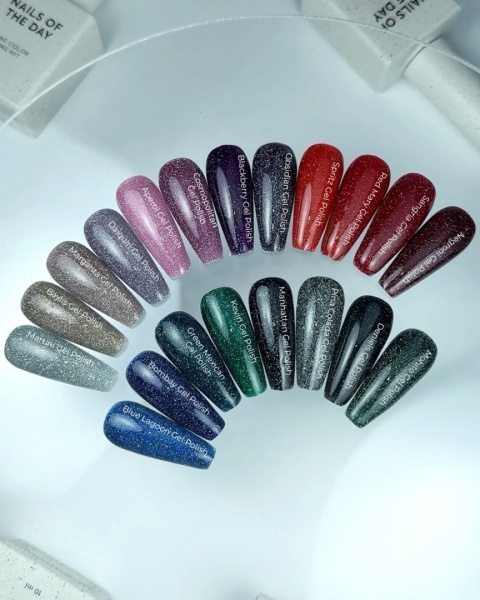 NAILSOFTHEDAY Bombay Gel Polish – granatowy lakier flash z drobinką 10 ml