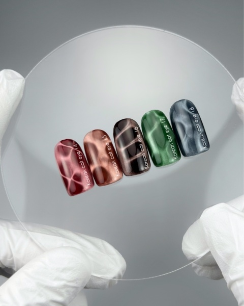 NAILSOFTHEDAY Korean Cat Eye 14 – czerwony lakier kocie oko 10 ml