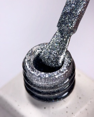 NAILSOFTHEDAY Color of the Month December 2025 Superhumans – srebrny lakier flash 10 ml