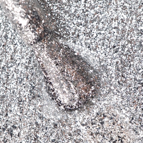 Lakier hybrydowy Frost Queen 8 ml – srebrzysty chłodny blask