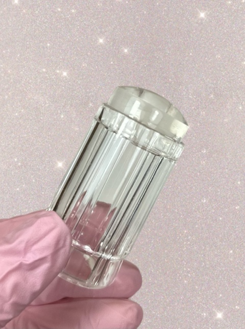 Stempel do paznokci – precyzyjny, transparentny, do zdobień stemplowanych