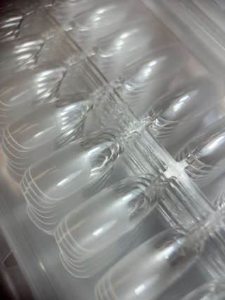 Tipsy żelowe press on owal