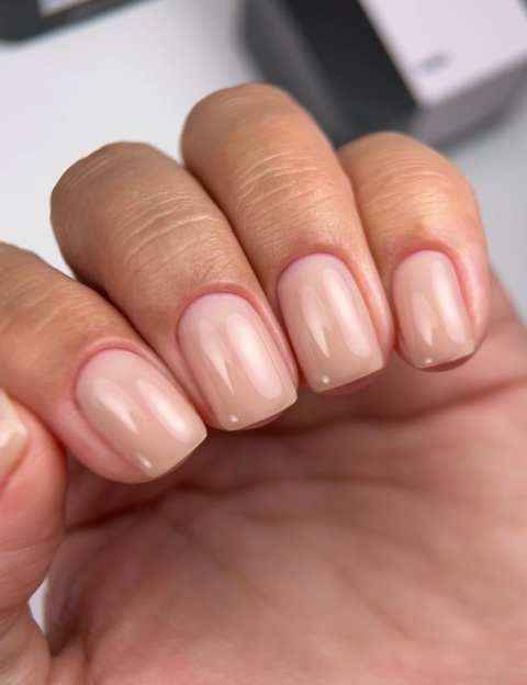 BIBLIOTEKA Builder Gel Taupe 30 ml – chłodny beżowy żel budujący