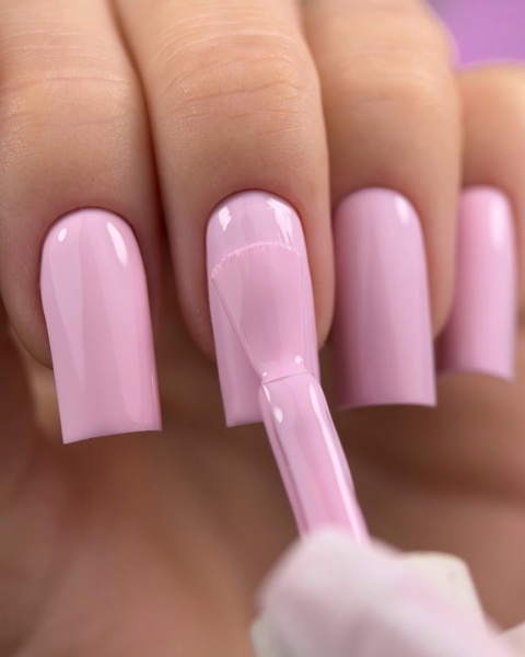 NAILSOFTHEDAY Color of the Month February 2026 Blush – jasnoróżowy pastelowy lakier hybrydowy 10 ml