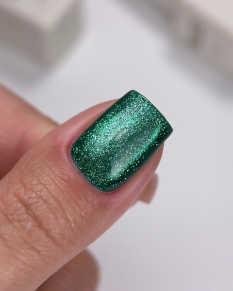 NAILSOFTHEDAY Cat Eye 07 zielony lakier hybrydowy 6 ml