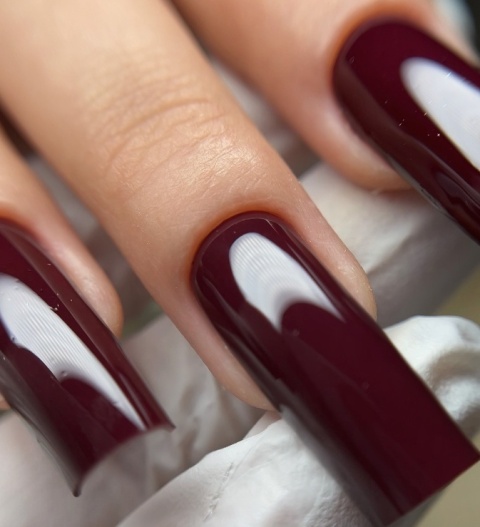 DIVNA The Red 06 lakier hybrydowy wiśniowo-winny 7 ml