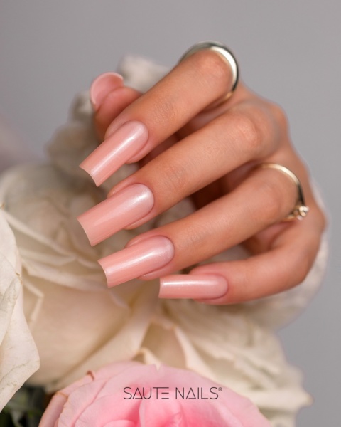 Saute Nails Lakier hybrydowy S315 Cupid’s Whisper – półtransparentny beż z drobiną