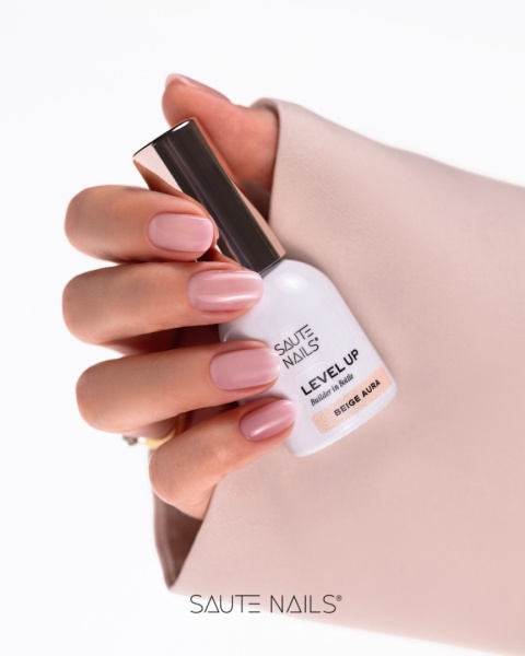 Saute Nails BiB Level UP Beige Aura 8ml – żel budujący w butelce mleczny beż