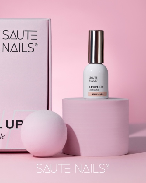 Saute Nails BiB Level UP Beige Aura 8ml – żel budujący w butelce mleczny beż