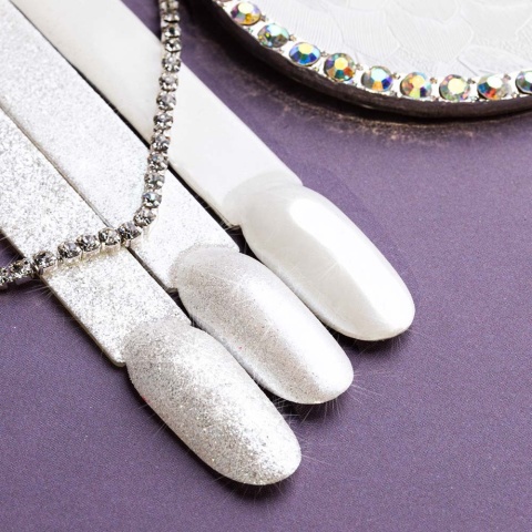 Pyłek do paznokci Stardust Allepaznokcie srebrny efekt blasku 0,3 g