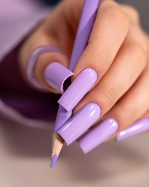 Saute Nails Lakier Hybrydowy S293 Dopamine Dream – pastelowy lawendowy fiolet