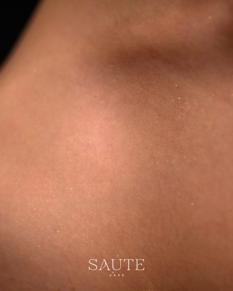 Saute Care Mgiełka do ciała z brokatem Good Girls Touch 150ml