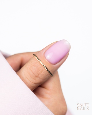 Saute Nails Luxury Candy Pink Base 8 ml – cukierkowa różowa baza hybrydowa 70% krycia