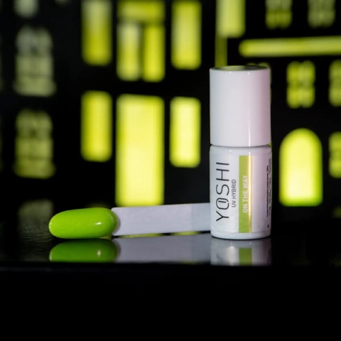 Yoshi Lakier hybrydowy UV LED 286 On the Way 6ml zielony neon