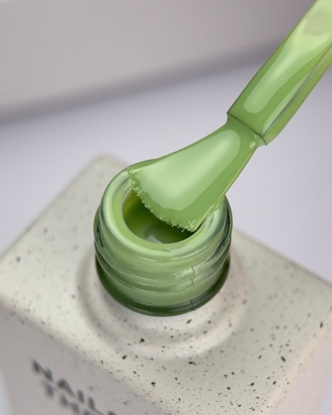 NAILSOFTHEDAY Color of the Month May 2026 Young 10ml – seledynowy lakier hybrydowy