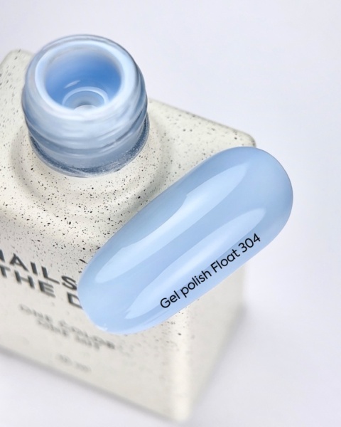 NAILSOFTHEDAY Float 304 Gel Polish 10 ml – pastelowy błękitny lakier hybrydowy