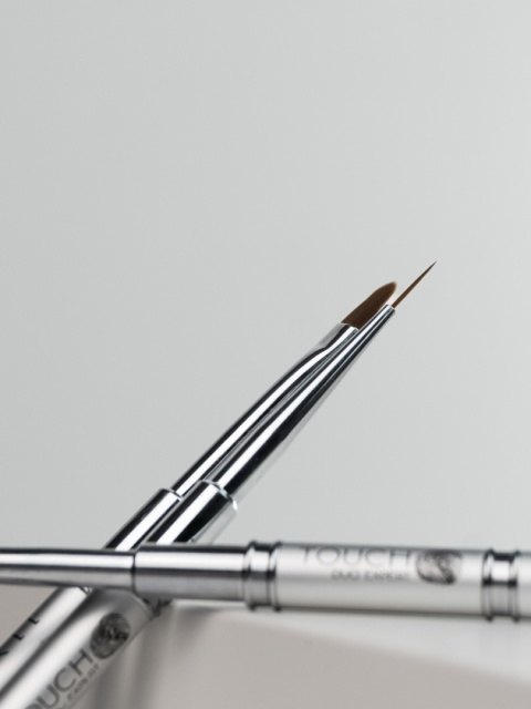 TOUCH Brush Duo Expert - dwustronny pędzelek do żelu i zdobień (11 mm + 11 mm)