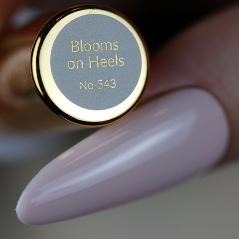Boska Nails Lakier Hybrydowy Odissea Divina Blooms on Heels 543 6 ml – różowy nude
