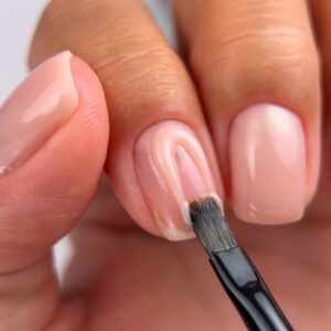 BIBLIOTEKA Builder Gel Skin 30 ml – ciepły beżowy żel budujący — zdjęcie 2