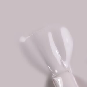 BIBLIOTEKA Gel Polish Dust 03 – lakier hybrydowy ivory, 10 ml — zdjęcie 1