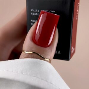 BIBLIOTEKA Gel Polish Impulse 28 – intensywnie czerwony lakier hybrydowy, 10 ml — zdjęcie 2