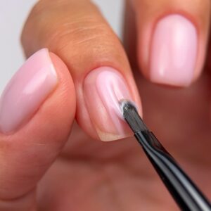 BIBLIOTEKA Builder Gel Petal 30 ml – delikatnie różowy żel budujący — zdjęcie 3
