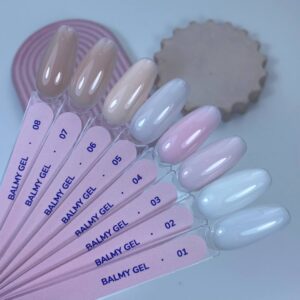 DIVNA Balmy Gel 05 13 ml – Mleczno różowy Żel o Konsystencji Bazy do Wzmocnienia Paznokci — zdjęcie 2