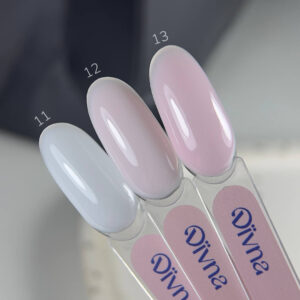 DIVNA Balmy Gel 11 mleczno biały żel budujący o konsystencji bazy 30 ml — zdjęcie 1