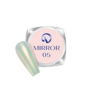 DIVNA Mirror Powder 05 – błękitny perłowy pyłek do paznokci, 0,5 g