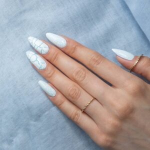 Lakier hybrydowy Molly Nails Crackle Gel white Nr 157 8g — zdjęcie 7