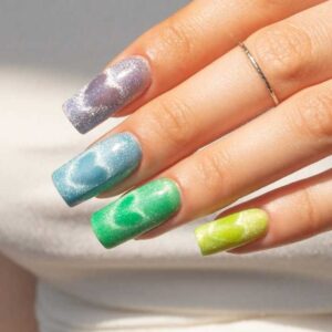 Lakier hybrydowy Molly Nails Neon Flashy Cat Eye Nr 177 – Zielony koci efekt — zdjęcie 2