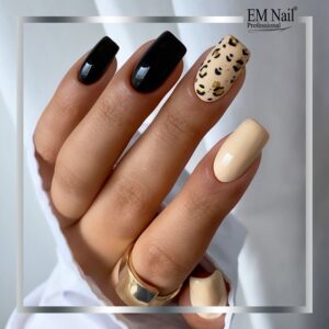 EM Nail Lakier Hybrydowy Premium Black Beauty 30 – Czarny, 6ml TPO-free — zdjęcie 1